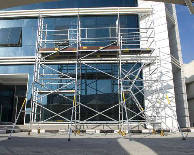 Wholesale Portable Scaffolding with Stairs for Advertising Panel Site Video Shoot Curtain Wall Installation 