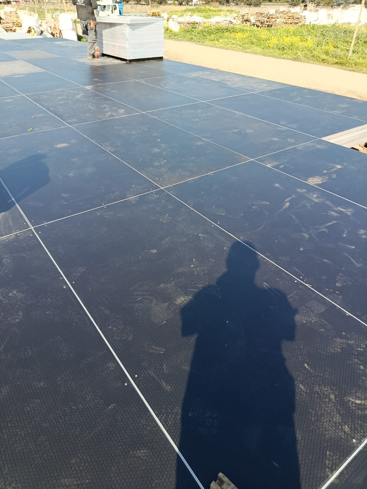 aluminum layher stage platform (1) aluminum layher stage platform (1)