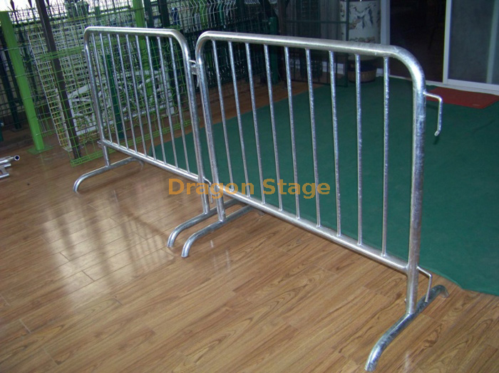 portable galvanised crowd control barriers (14)