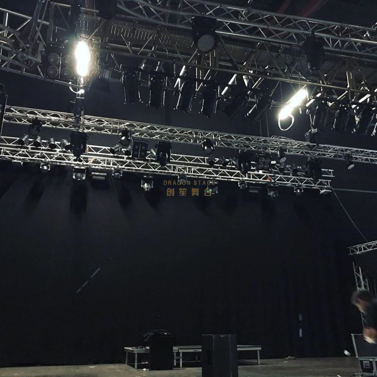 Types and uses of indoor stage lights