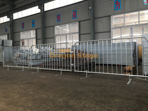 Powder Coated Steel Crowd Control Barrier Widely Used for Traffic