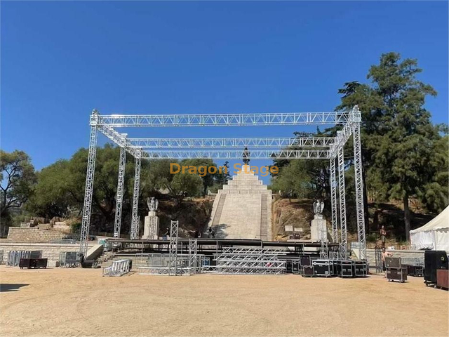 Bolt Square Truss for Outdoor Events 40x40x26ftt