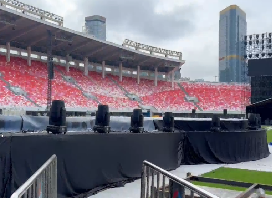 walkway stage in a concert(1).png