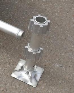 pipe stage feature leg