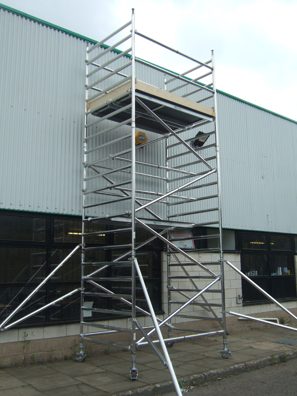 double mobile scaffolding (14)
