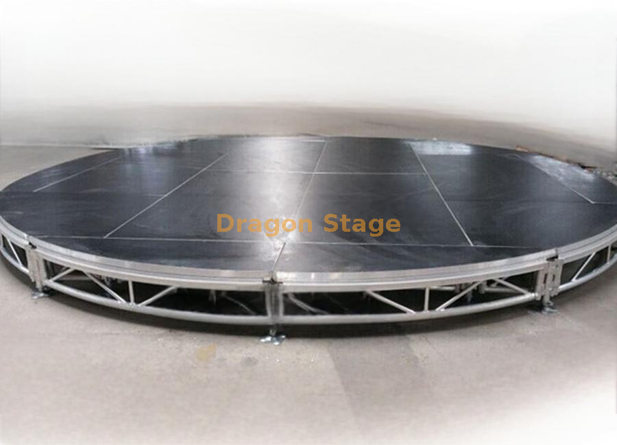 round stage 15m diameter