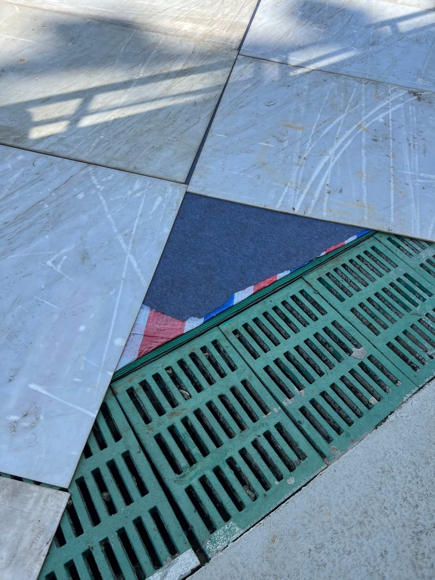 internal fall-protection safety nets(1).jpg