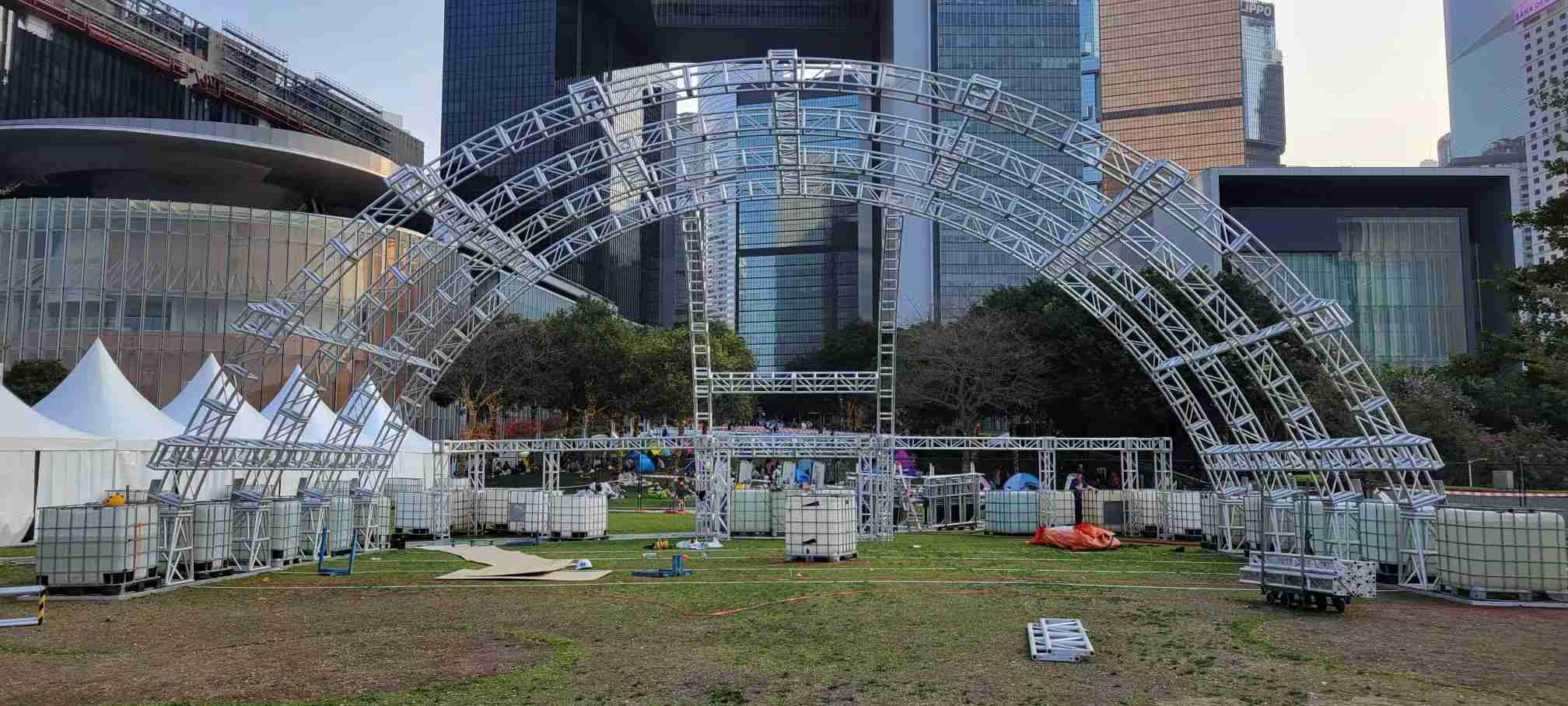 tunnel truss building in hongkong by dragonstage (4)