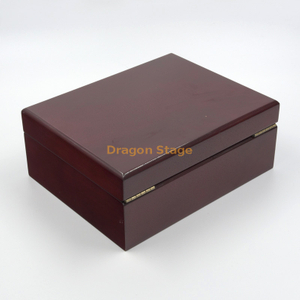 High-end Customized Lacquered Mdf White Wooden Jewelry Gift Box With Lock