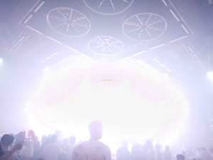 Lightweight Circular Truss Custom Shape And Color Spigot Display Stage Effect Rotary Truss for Led Screen