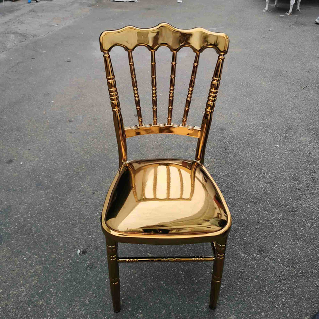 Metal hotels, restaurants, dining chairs, European wedding and ancient castle chairs, titanium soft packaging, bamboo joint chairs, factory direct sales