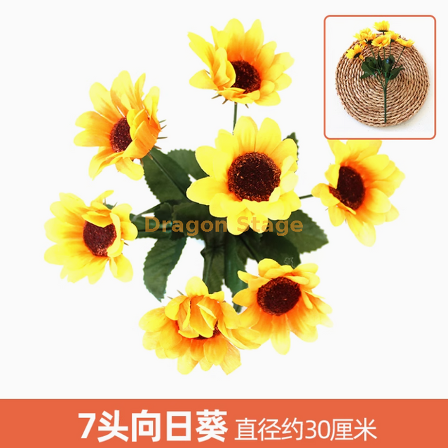 Green plants, simulated plant walls, plastic lawns, balconies, indoor backgrounds, flower walls, yellow, 7 heads of sunflowers, 1 bundle