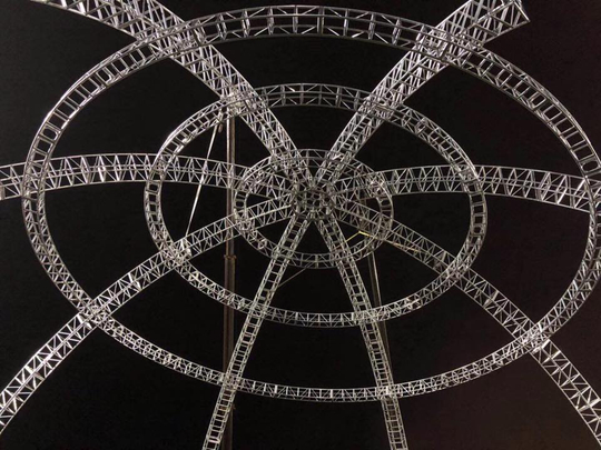 Install Dome Roof Truss System.jpg