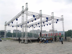 Outdoor Concert Aluminum Square Stage Truss Structure With Flat Roof Lifting System