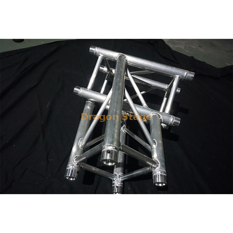 3 way spigot truss corner (3)