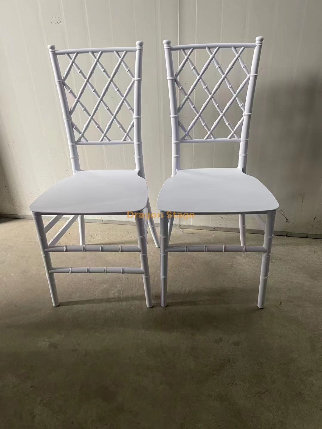 Hotel Banquet Hall Chairs Stackable Furniture Plastic Wedding Chairs for  Events Wedding Party Plastic Gold Chiavari Chairs - China Chiavari Chair,  Hotel Chair
