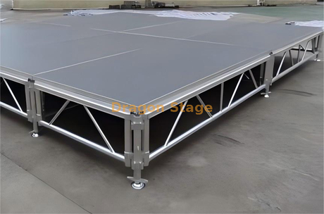 1.22x2.44m Portable Aluminum Alloy Concert Modular Mobile Stage 8.54x7.32m