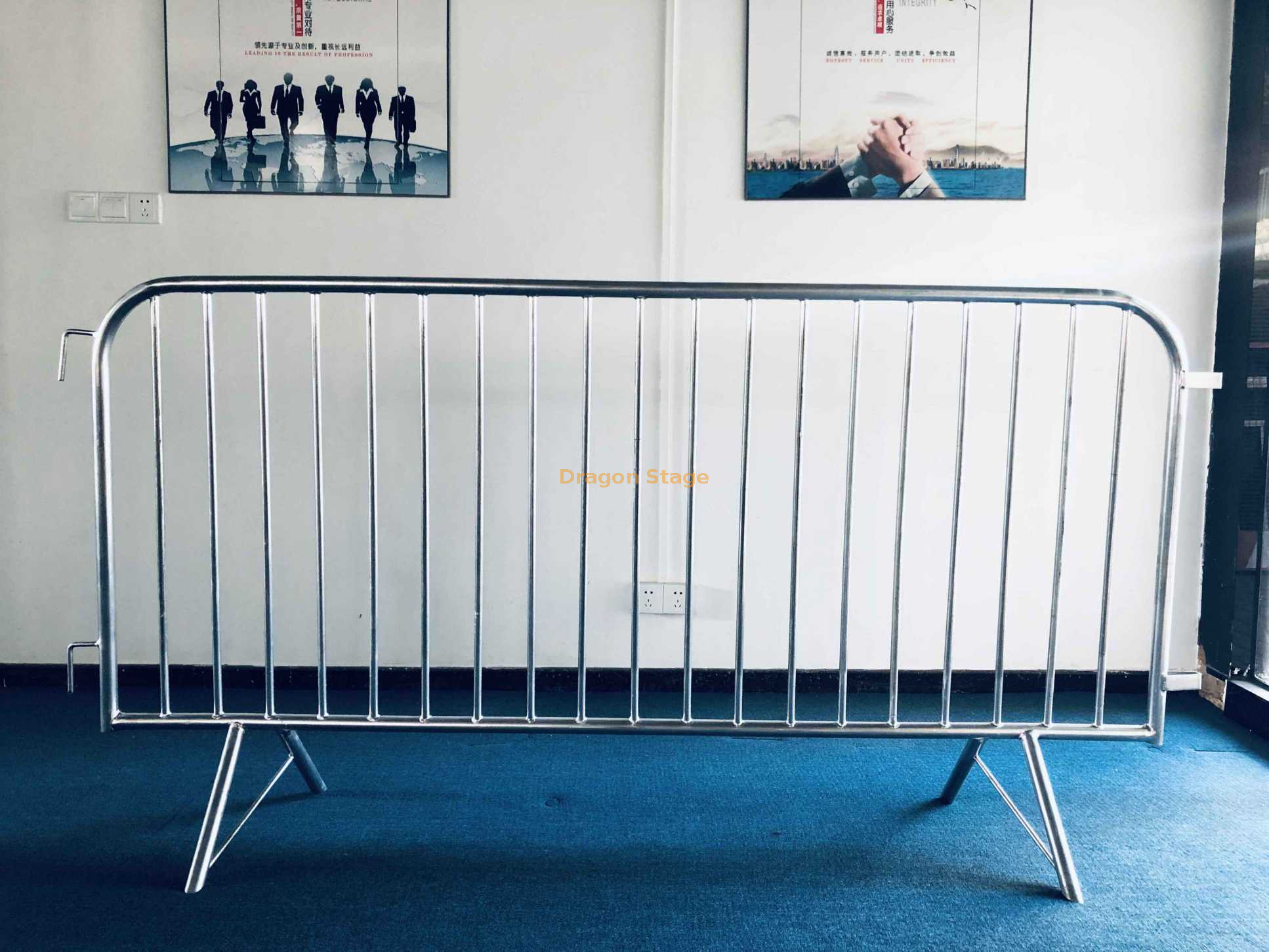 portable galvanised crowd control barriers (17)