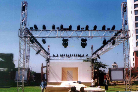 Aluminum Alloy LED Screen Spigot Truss System 8x8x6m for Outdoor Concert 