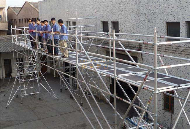 High quality versatile single width rolling scaffold for suppliers
