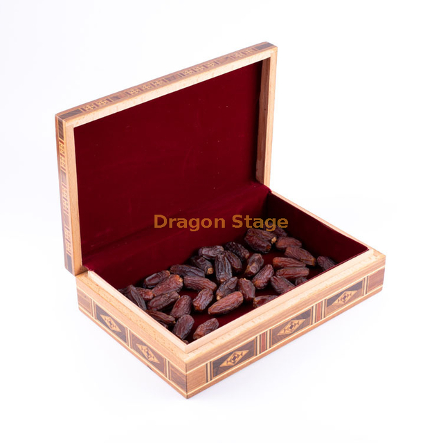 KSA Riyadh season Ramadan Mubarak craft box beige Ramadan food gift box dates wooden box