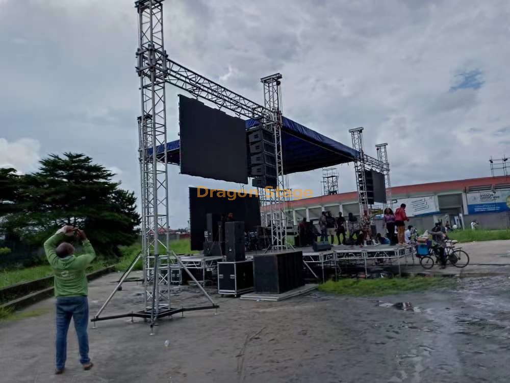 Custom Outdoor Concert Booth Event Truss 7x6x6m with Built-in Audio Video Truss 5m at 2 Sides (1)