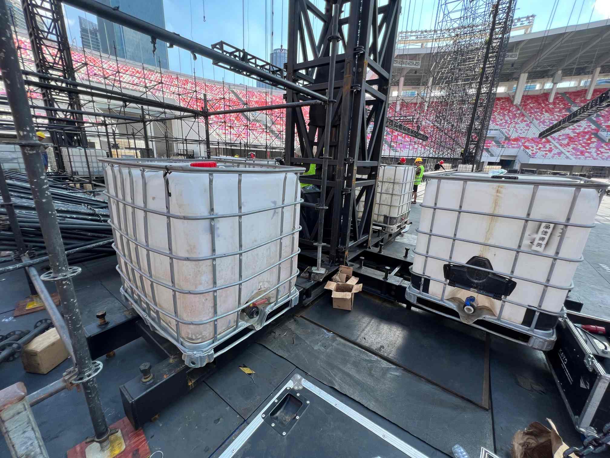 ballast for stage pillar.jpg