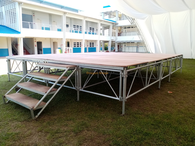 Outdoor Aluminum Modular Portable Stage Decks 4.88x6.2m Height 0.4-0.8m