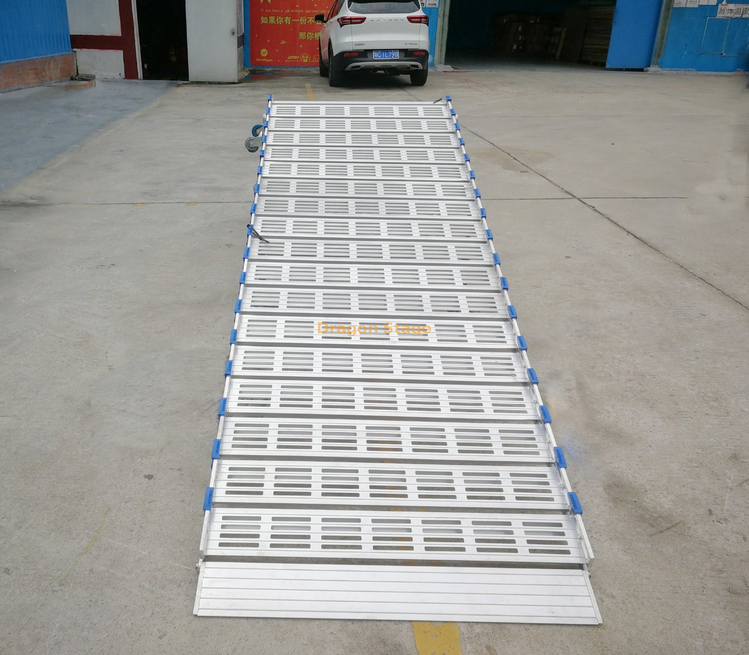 portable aluminum ramp for car (3)