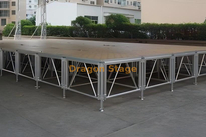 Park Aluminum Portable Square Stage 15.86x9.76m