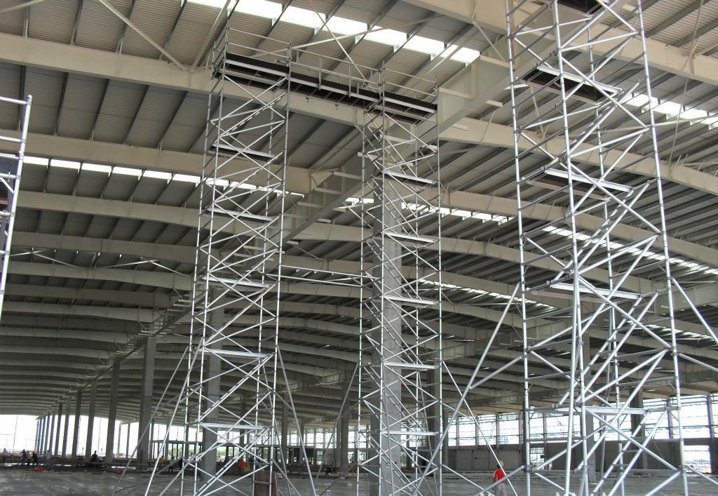 what is aluminum Mobile Scaffold Tower with ladders