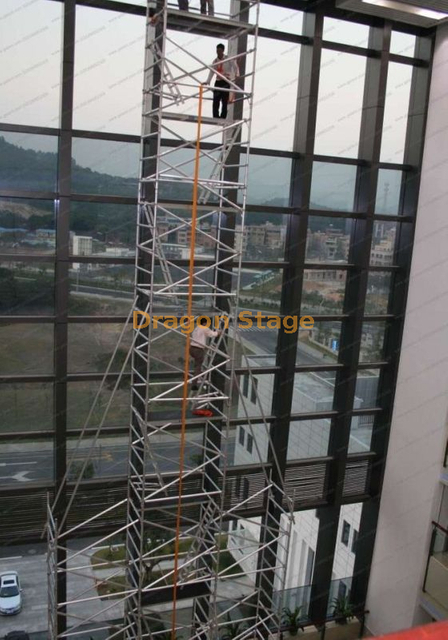 14.06m Aluminum Scaffolding with Hang Ladder Mount