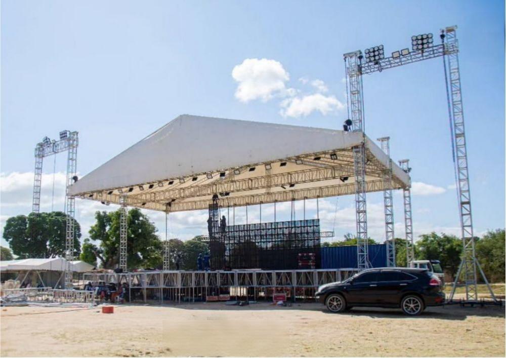 concert roof stage for festivals.jpg