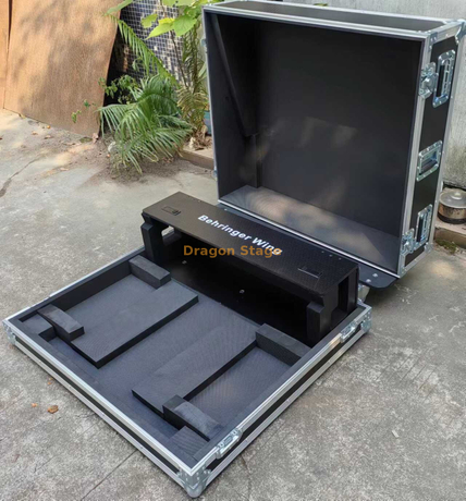 BEHRINGER Wing Flightcase Mixing Console Case / Two Door/ Aluminum Performance Flight Case 