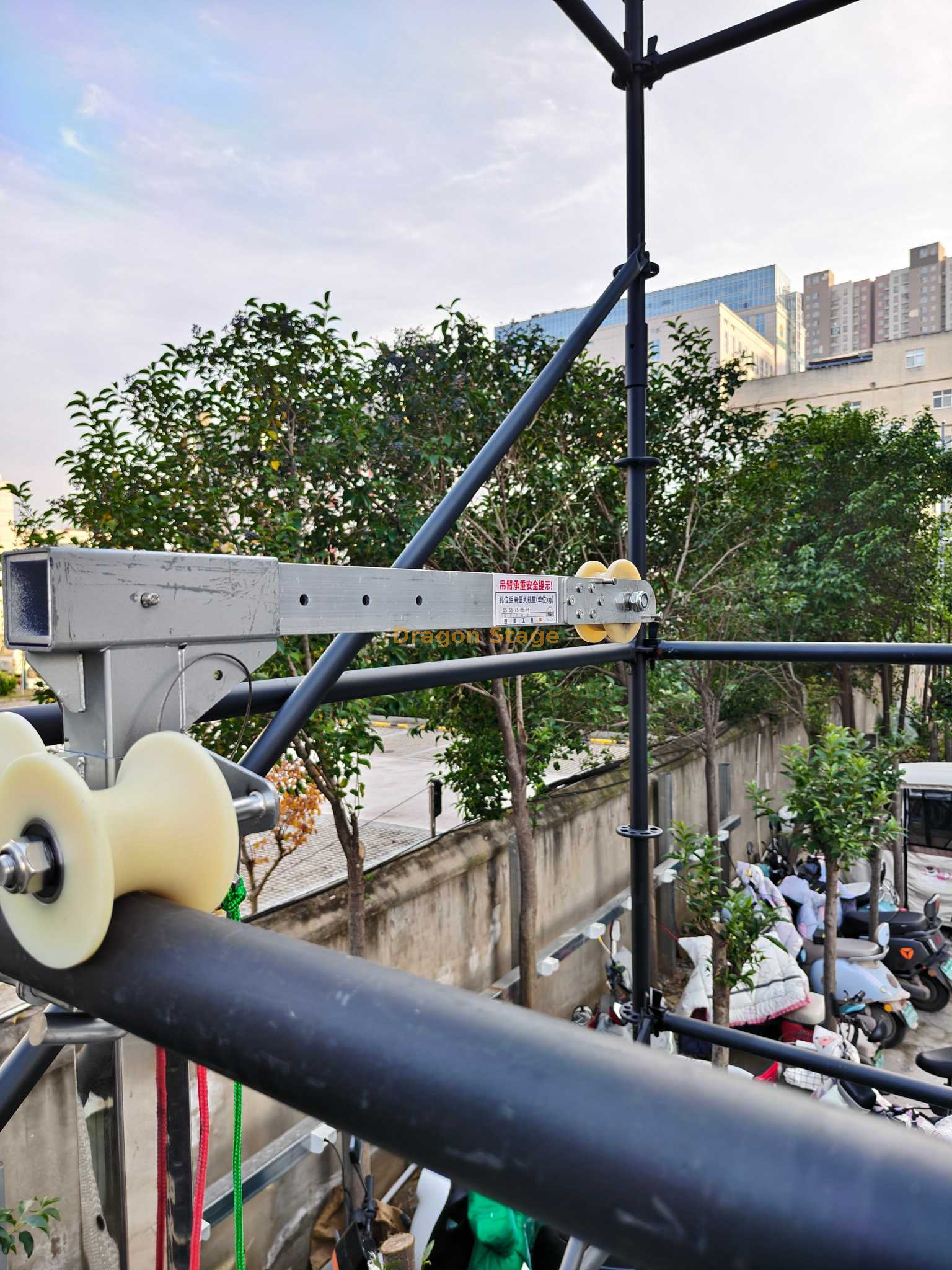 LED Display Suspension Bracket (3)