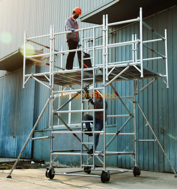 Fast moving 4m working height aluminum rolling scaffold with ladder for villa
