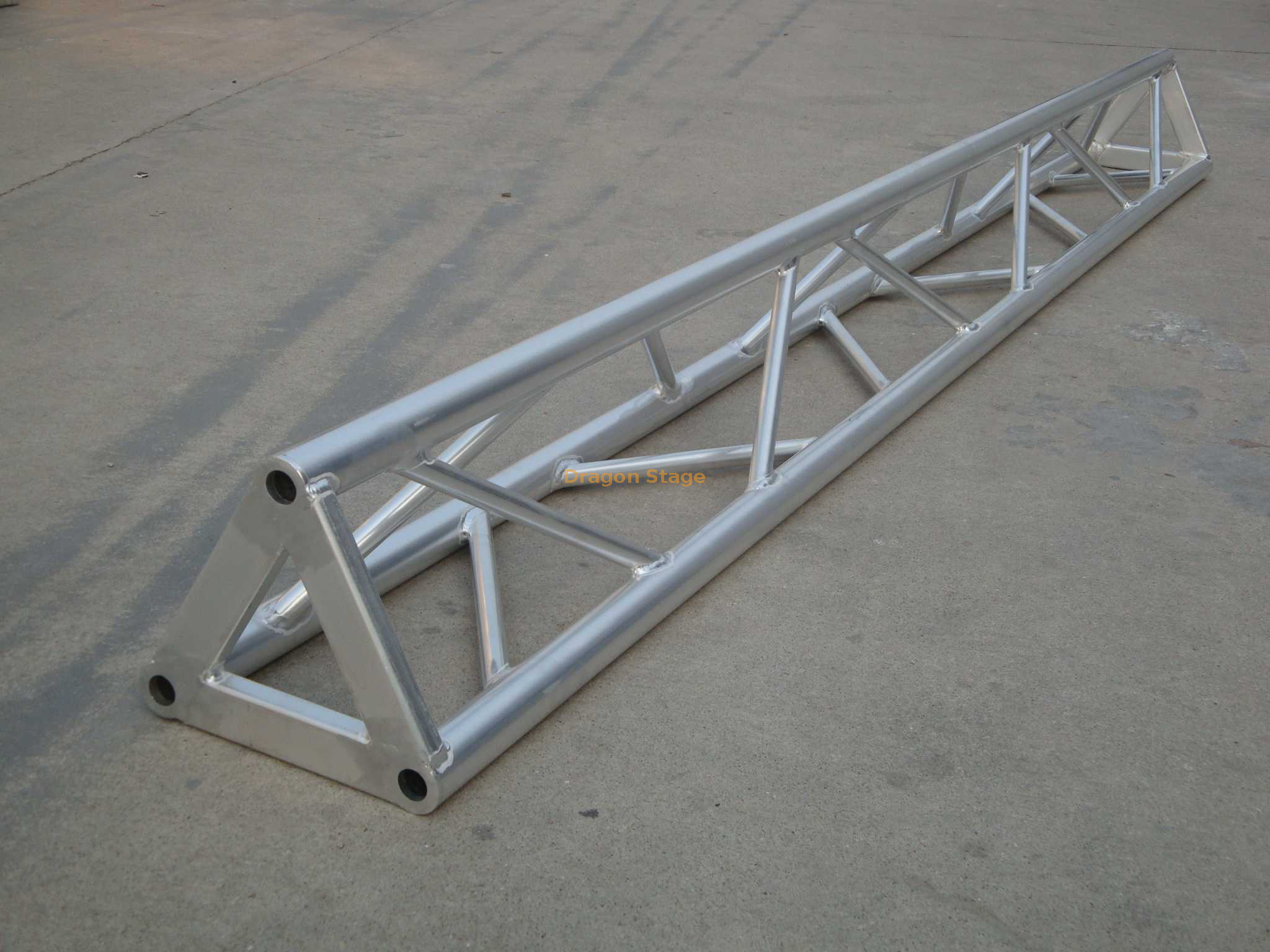 triangle bolt truss (3)