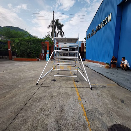 Plank Mobile Ladder Foldable scaffolding