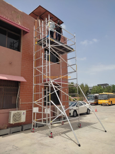 10m Aluminum Mobile Portable Adjustable Double Scaffolding with Clambing Ladder 