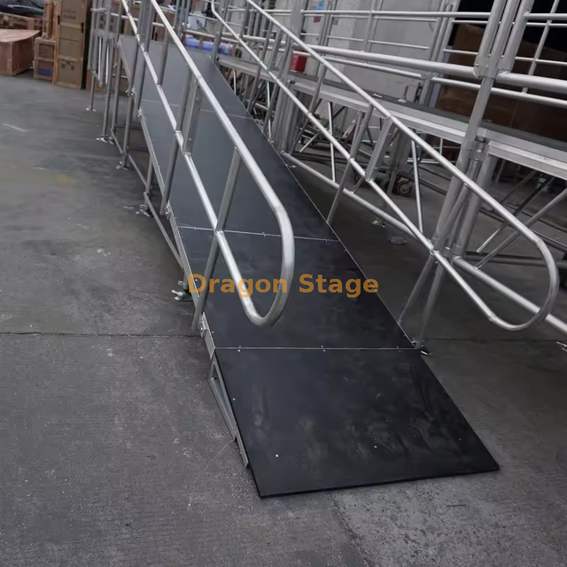 Outdoor Waterproof Wooden Aluminum Adjustable Portable Stage Ramp with Handrail